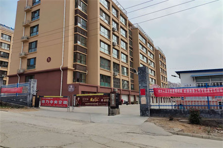 幸福家园3室2厅1卫111.76㎡带附房